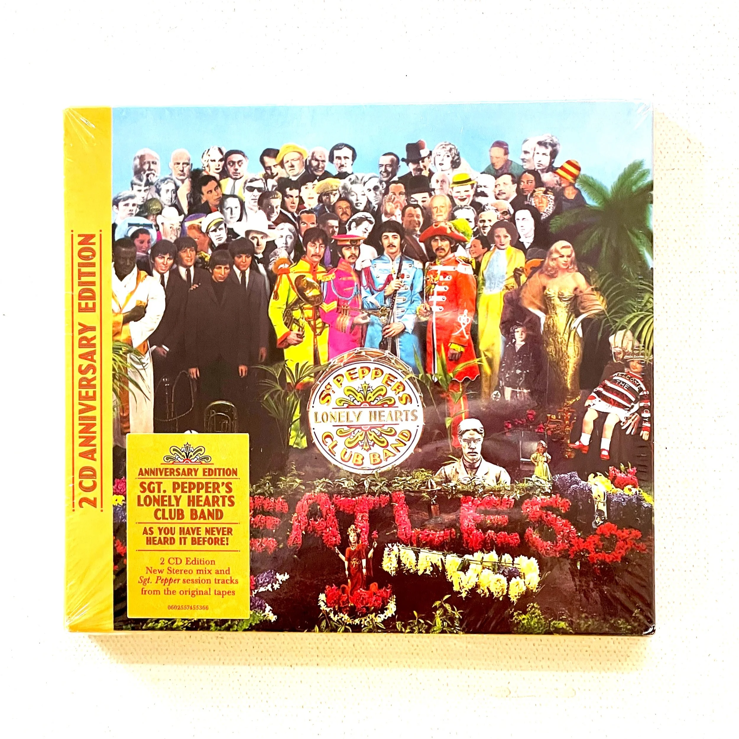 THE BEATLES ~ Sgt. Pepper's Lonely Hearts Club Band 50th